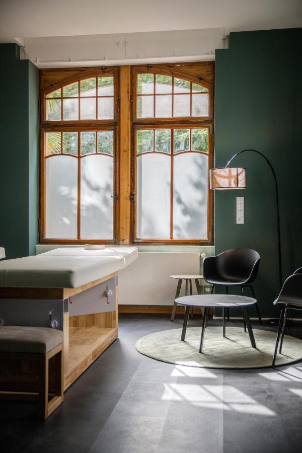 Gruene Villa Wellness & Spa 巴特克罗伊茨纳赫 外观 照片